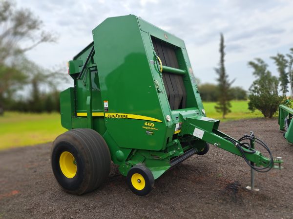 John Deere 469