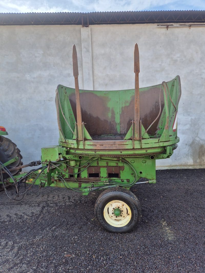 John Deere 840 - Imagen 4