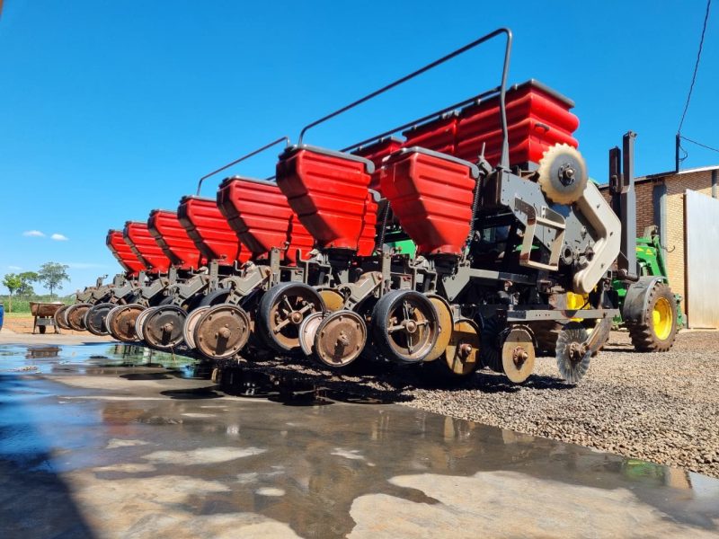 Sembradora Massey Ferguson MF 513 - Imagen 3