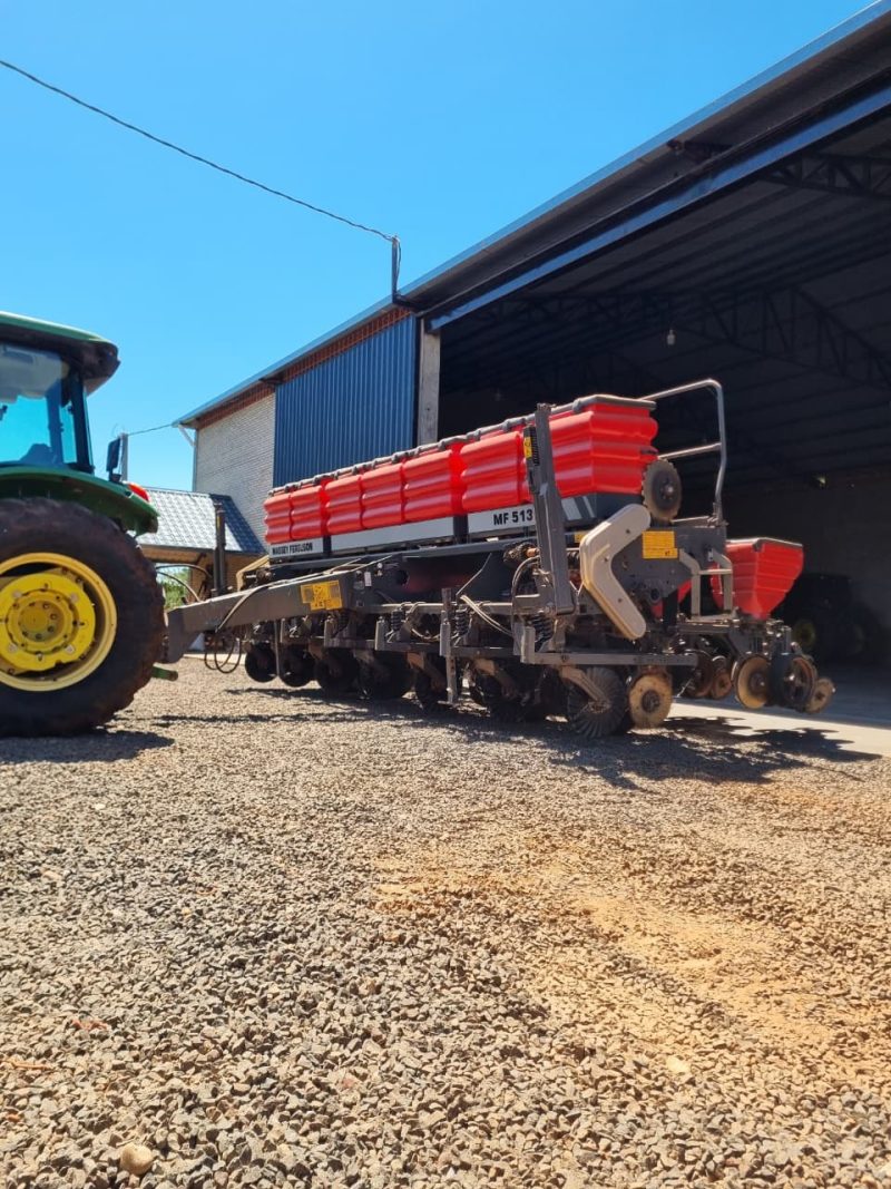 Sembradora Massey Ferguson MF 513 - Imagen 4
