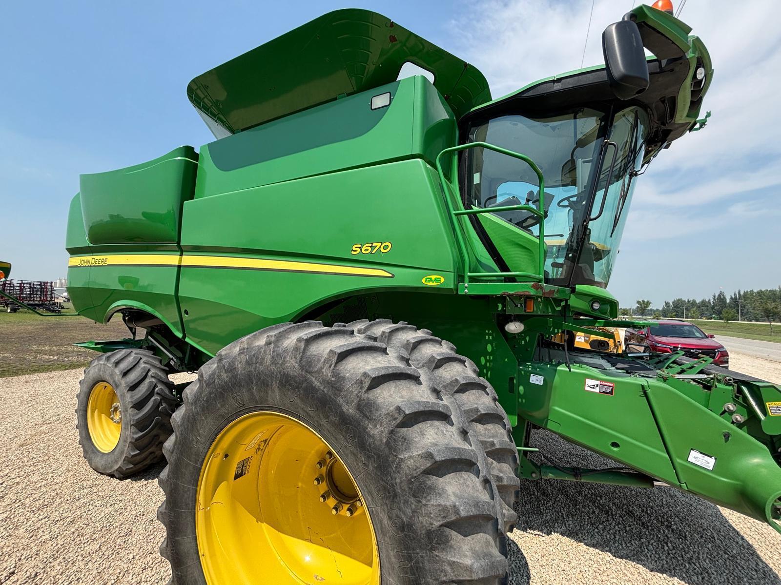 John Deere S670 - Imagen 2