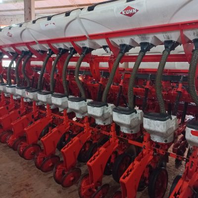 Plantadora KUHN 15x45