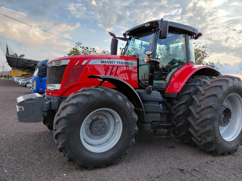 Massey Ferguson 7725