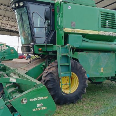 John Deere 1175