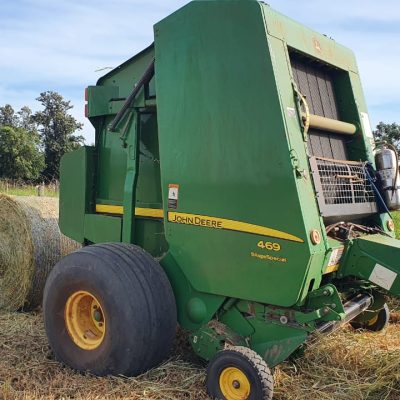 John Deere 469