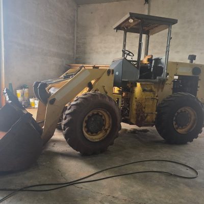 New Holland 12 B